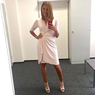 Jana Ina feet photo thumbnail