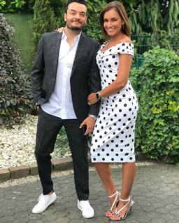 Jana Ina feet photo thumbnail