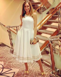 Jana Ina feet photo thumbnail