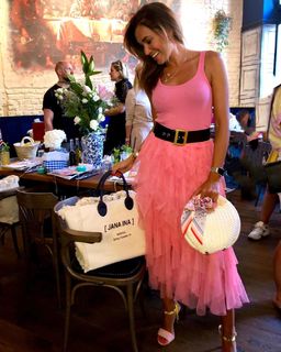 Jana Ina feet photo thumbnail