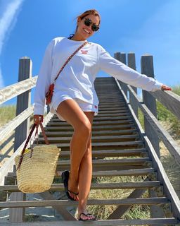 Jana Ina feet photo thumbnail