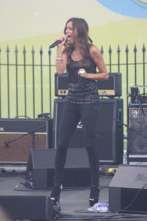 Jana Kramer feet photo thumbnail