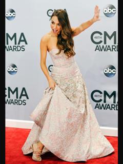 Jana Kramer feet photo thumbnail