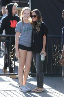 Jana Kramer feet photo thumbnail