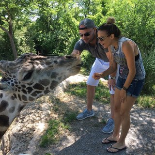 Jana Kramer feet photo thumbnail
