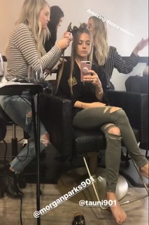 Jana Kramer feet photo thumbnail