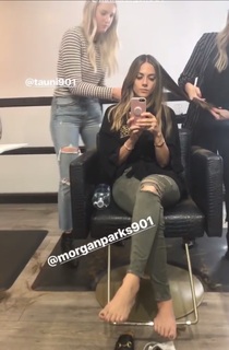 Jana Kramer feet photo thumbnail