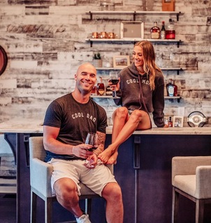 Jana Kramer feet photo thumbnail