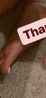 Jana Kramer feet photo thumbnail