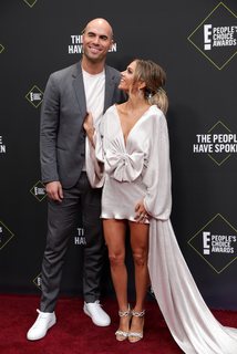 Jana Kramer feet photo thumbnail