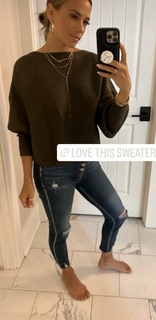 Jana Kramer feet photo thumbnail