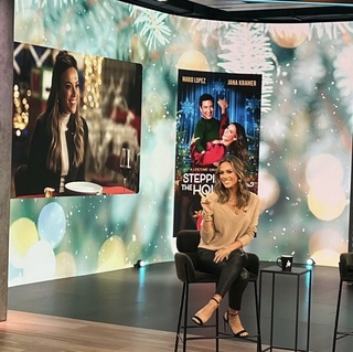 Jana Kramer feet photo thumbnail