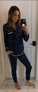 Jana Kramer feet photo thumbnail
