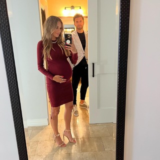 Jana Kramer feet photo thumbnail