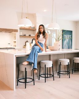 Jana Kramer feet photo thumbnail