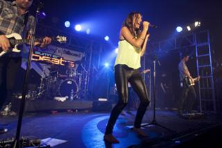 Jana Kramer feet photo thumbnail
