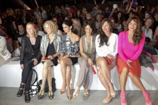 Jana Pallaske feet photo thumbnail