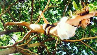 Jana Pallaske feet photo thumbnail