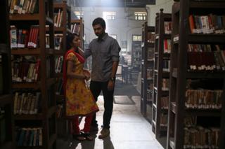 Janani Iyer feet photo 20