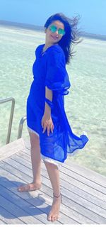 Janani Iyer feet photo 7