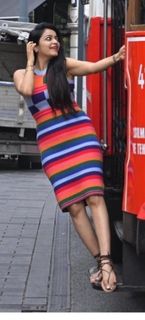 Janani Iyer feet photo 4