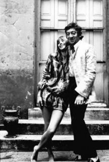 Jane Birkin feet photo thumbnail