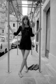 Jane Birkin feet photo thumbnail