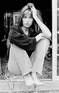 Jane Birkin feet photo thumbnail