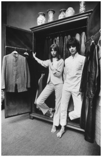 Jane Birkin feet photo thumbnail