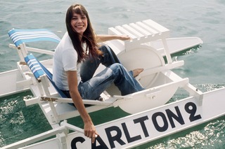 Jane Birkin feet photo thumbnail