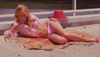 Jane Fonda feet photo thumbnail