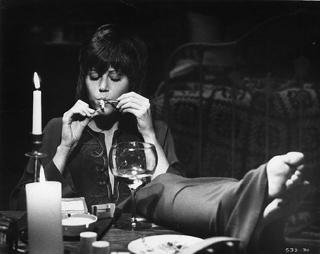 Jane Fonda feet photo thumbnail