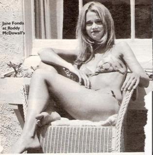 Jane Fonda feet photo thumbnail