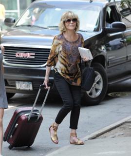 Jane Fonda feet photo thumbnail