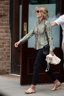 Jane Fonda feet photo thumbnail