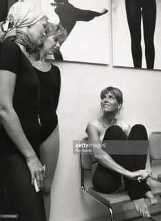 Jane Fonda feet photo thumbnail