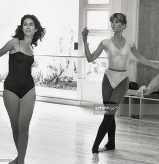 Jane Fonda feet photo thumbnail