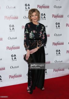 Jane Fonda feet photo thumbnail
