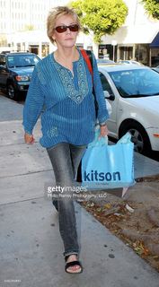 Jane Fonda feet photo thumbnail