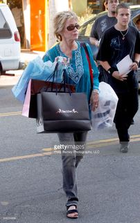 Jane Fonda feet photo thumbnail