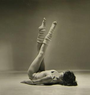 Jane Fonda feet photo thumbnail