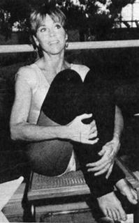 Jane Fonda feet photo thumbnail