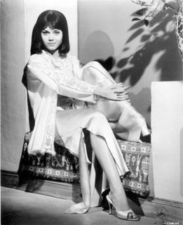Jane Fonda feet photo thumbnail