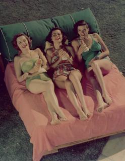 Jane Greer feet photo 6
