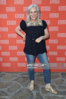 Jane Kaczmarek feet photo thumbnail