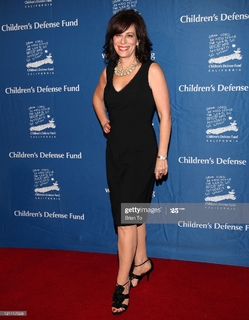 Jane Kaczmarek feet photo thumbnail