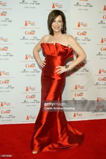 Jane Kaczmarek feet photo thumbnail