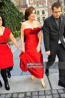 Jane Kaczmarek feet photo thumbnail