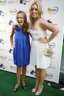 Jane Krakowski feet photo thumbnail