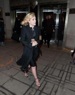 Jane Krakowski feet photo thumbnail
